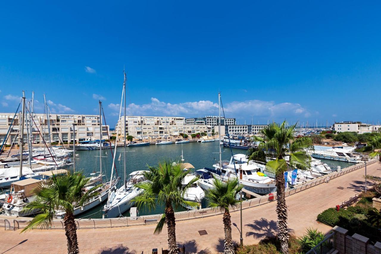 Lagoon View 3Bd Huge Family Apartment Herzelia Esterno foto